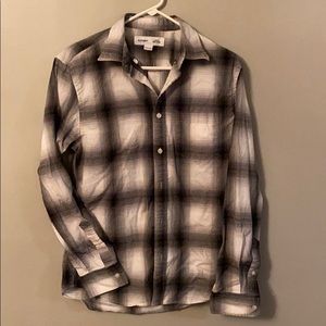 Men’s old navy slim fit shirt